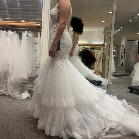 Randy Fenoli #R3414 (Collins) ivory (soft white) - Picture 2 of 4